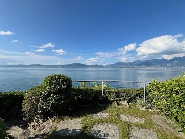 Avec Acces Direct Au De Geneve